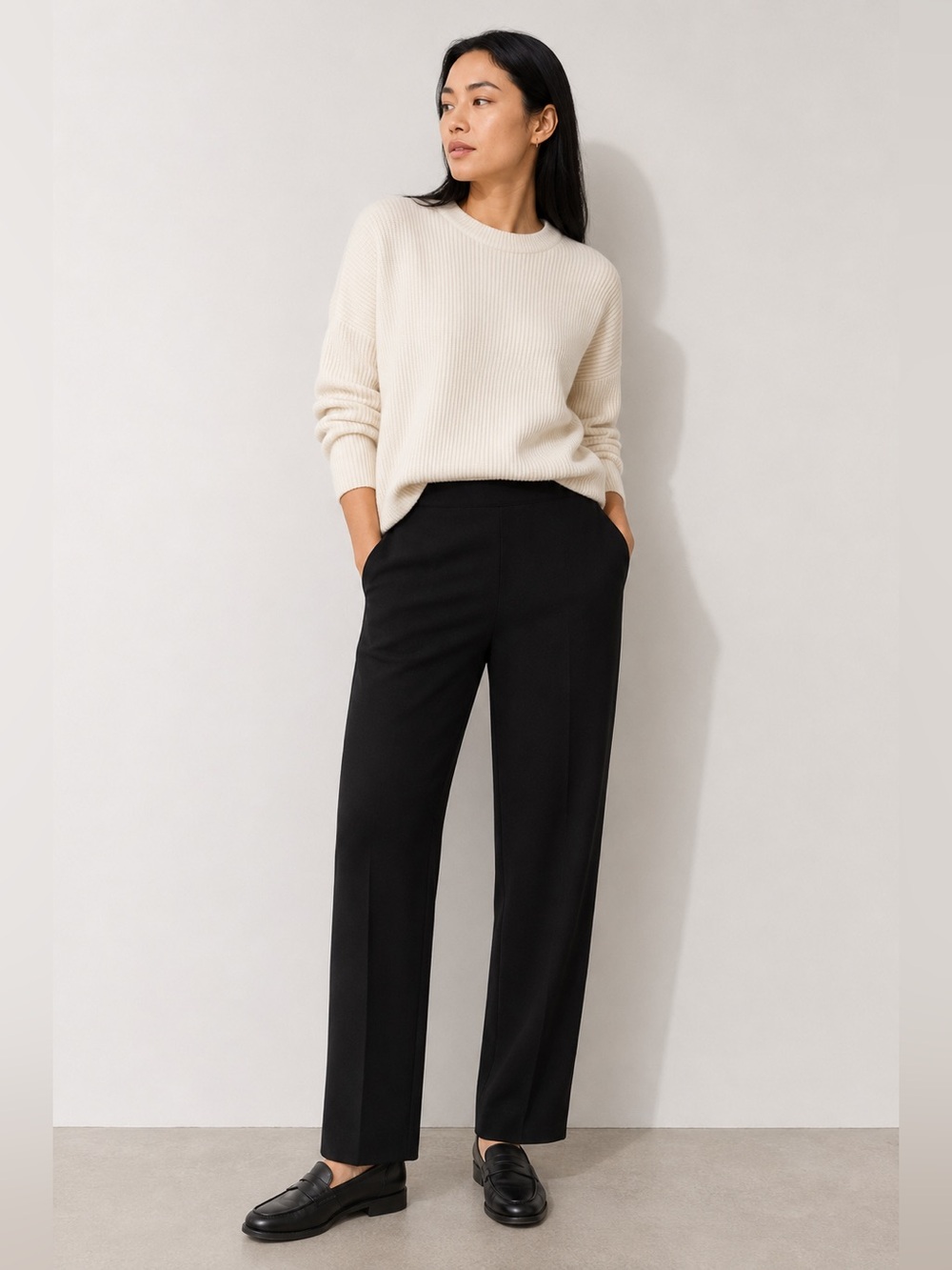 Everlane Black Pull-On Pants – Size M